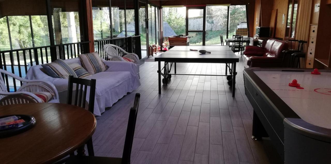 Manoir De La Touche Bed & Breakfast อาแซ-เลอ-ริโด ภายนอก รูปภาพ